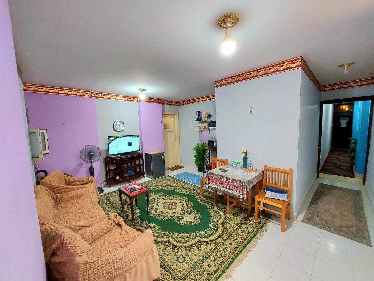 Caesar Studio Apartment อเล็กซานเดรีย ภายนอก รูปภาพ